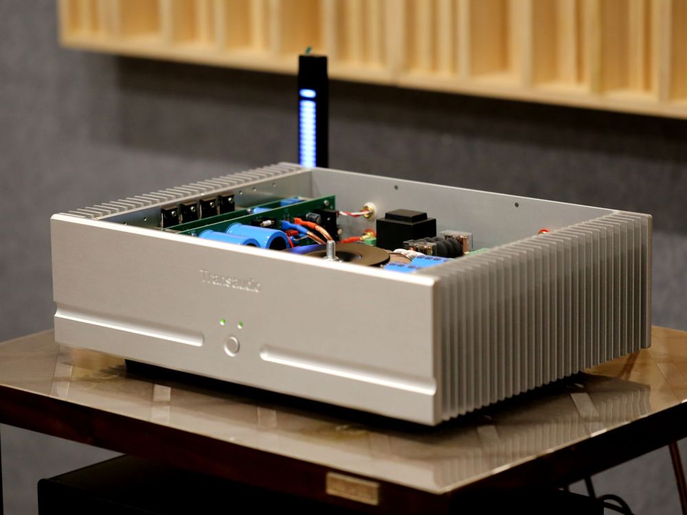 Finished G7 Ultra low distortion class AB 185W*2 Stereo amplifier Based on Goldmund circuit