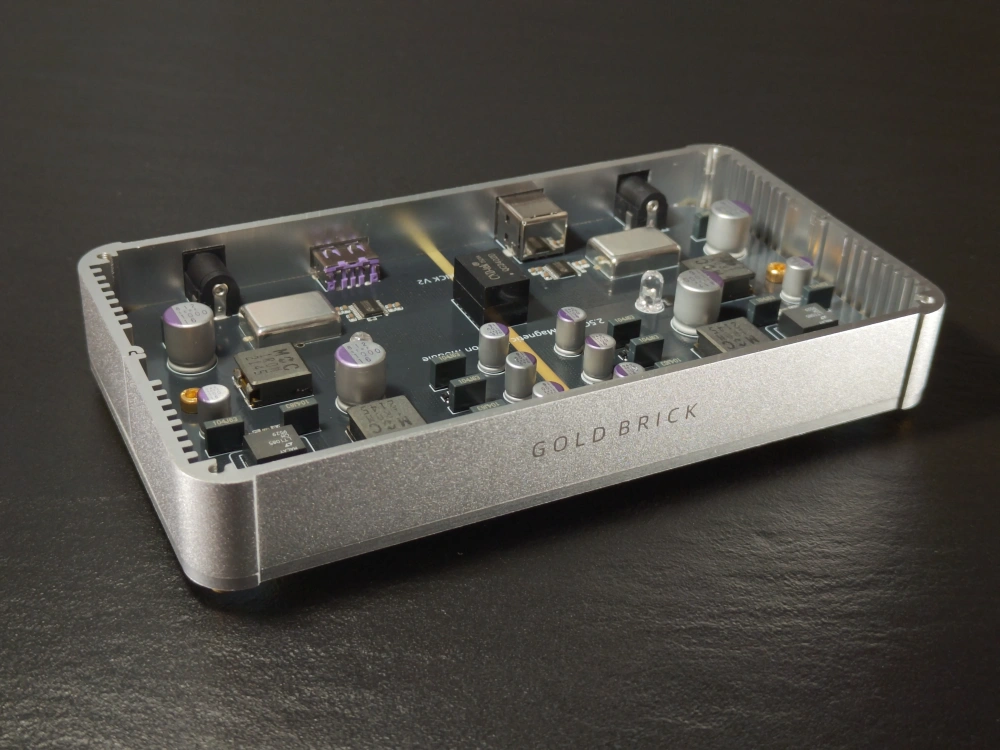 Femtosecond Crystal USB Isolation with Data Regeneration HiFi Dedicated，Gold Brick V2