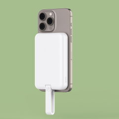 Magnetic Wireless Power Bank with Cable