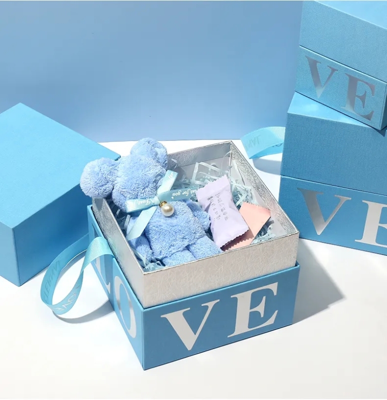 Unique design custom valentine wedding luxury perfume packaging gift box with ribbon handle