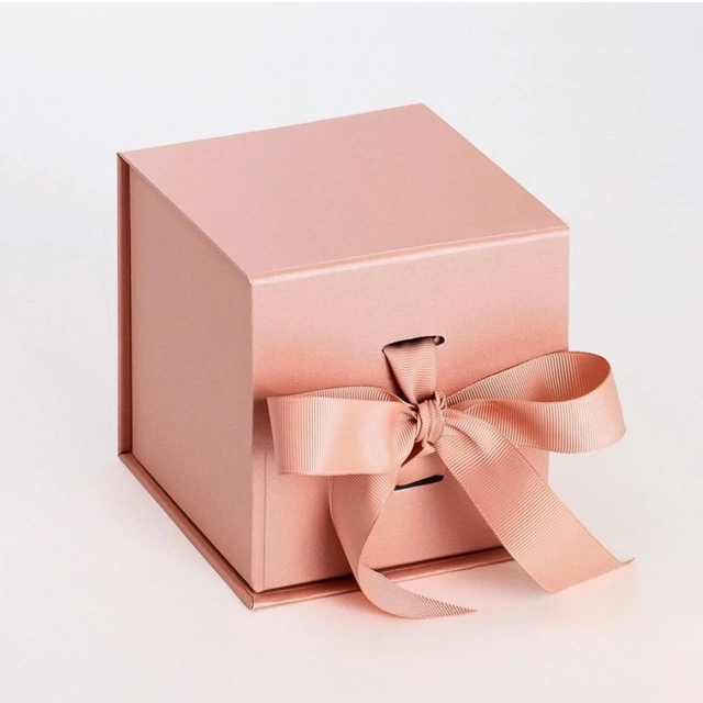 Wholesale Custom Pink Luxury Folding Box Ribbon Magnetic Gift Collapsible Paper Box For Clothing Packaging