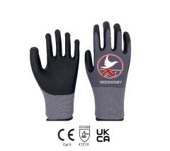 Anti water 15 gauge nylon+ spandex liner with nitrile foam palm coating