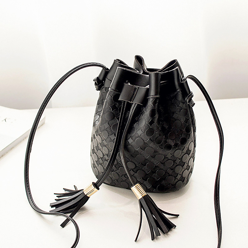 Women's Foreign Trade bags embossed double tassel bucket bag Amazon wholesale Korean new product crossbody shoulder coin purse