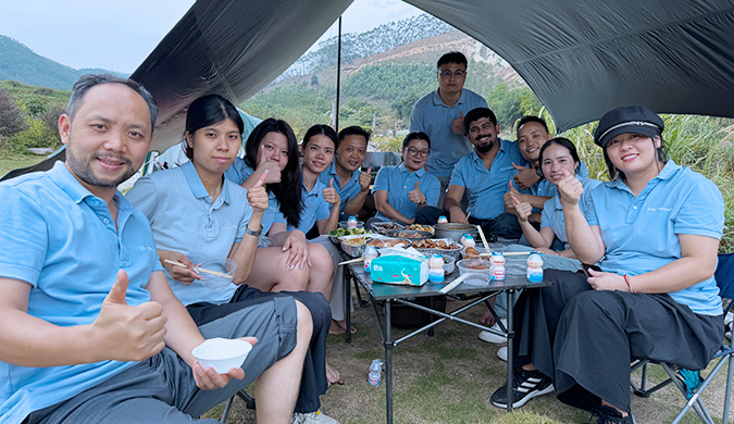 Vibrant Team, Dream Together