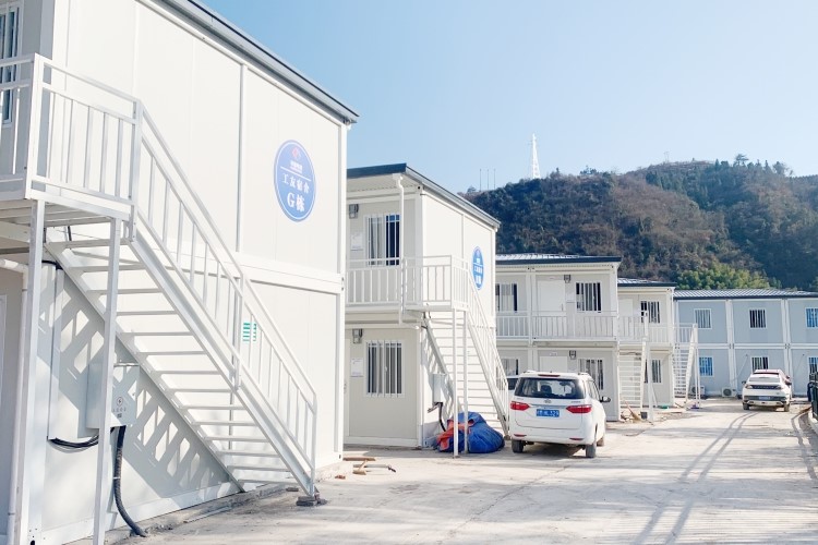 Oil and Gas Accommodation | Oilfield Man Camp Housing for Workers