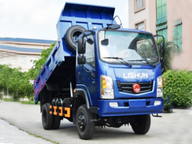 Q3-4WD Cabover dump truck