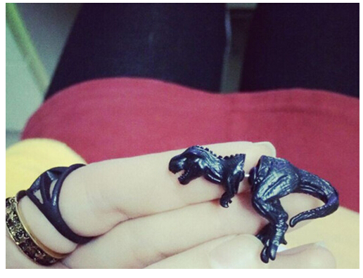 Tyrannosaurus rex unilateral earrings Ear Hook Plated Crystal Rhinestone Stud Ear