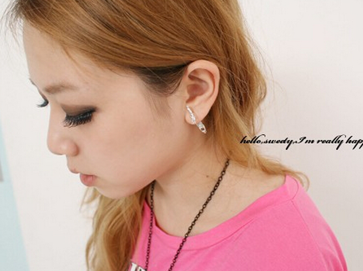 Ear hole unilateral ear clip nail Stud Ear