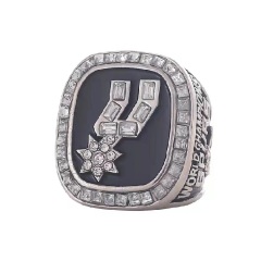bespoke champion rings spurs