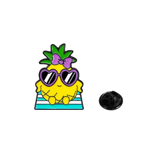 Custom Enamel Pineapple Pin Badges