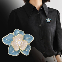 Custom Flower Badge