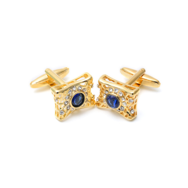 Custom 18K Gold Cuff Links