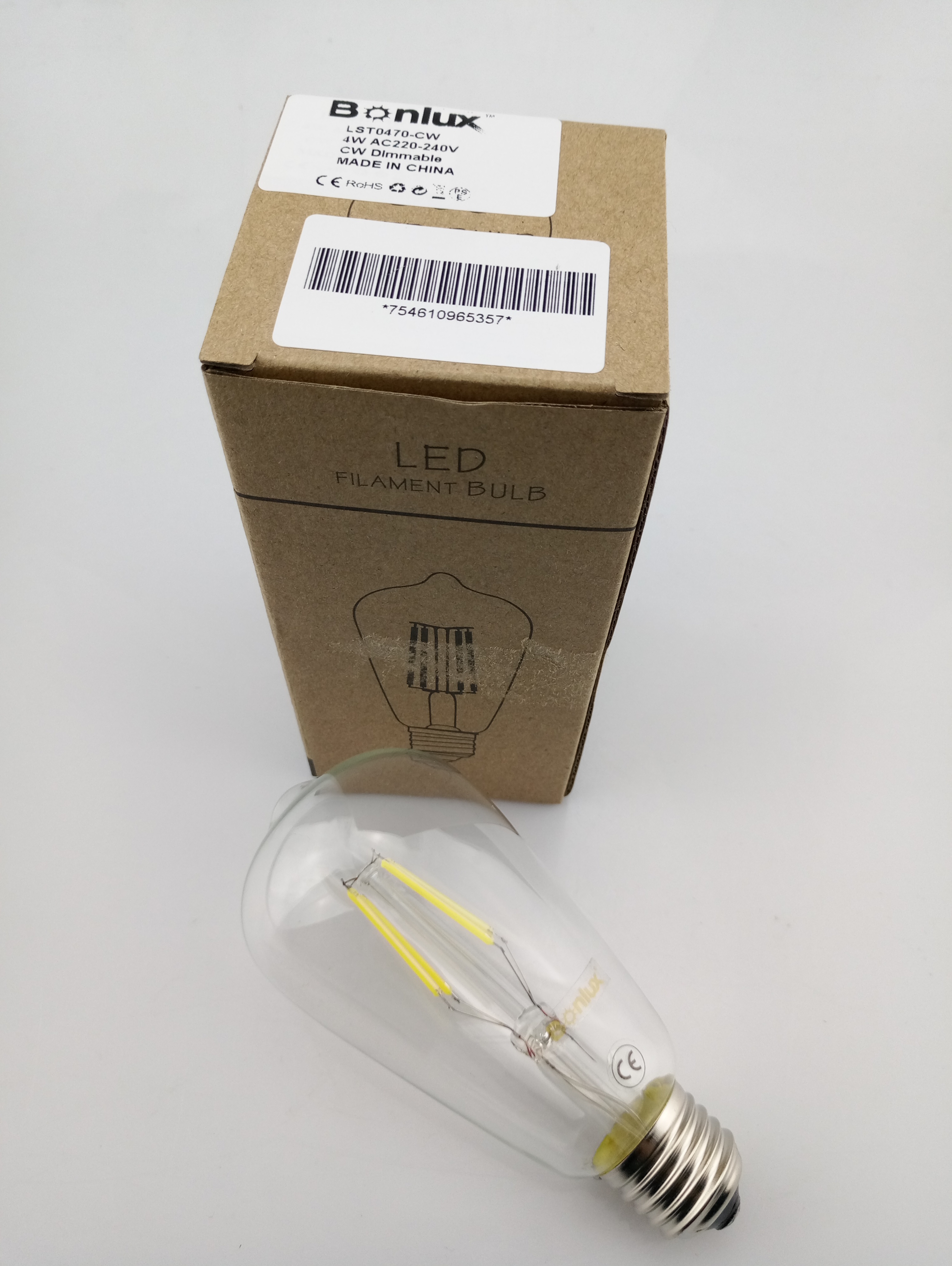 Dimmable ST64 LED Bulb 4W 8W E26/E27 Filament Light Bulb 110V/220V Vintage Edison Lamp Retro Transparent Glass Appearance