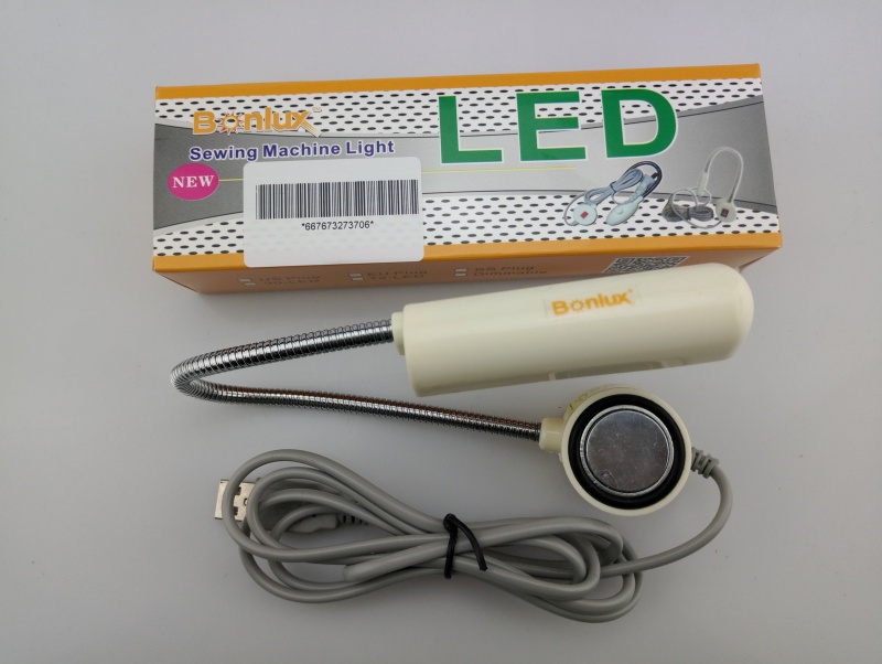 5V USB LED Sewing Light 30 Daylight LEDs Flexible Working Gooseneck Lamp, With Magnetic Mounting Base, ON/OFF Switch for All Sewing Machine