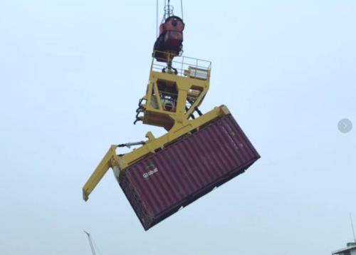 Factory Supply Tilting Container Spreader for sale