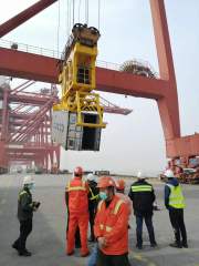 Tilting Container Spreader