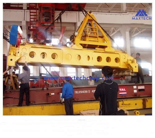 Maxtech Eco-Friendly Electric Container Spreader: Revolutionizing Cargo Handling