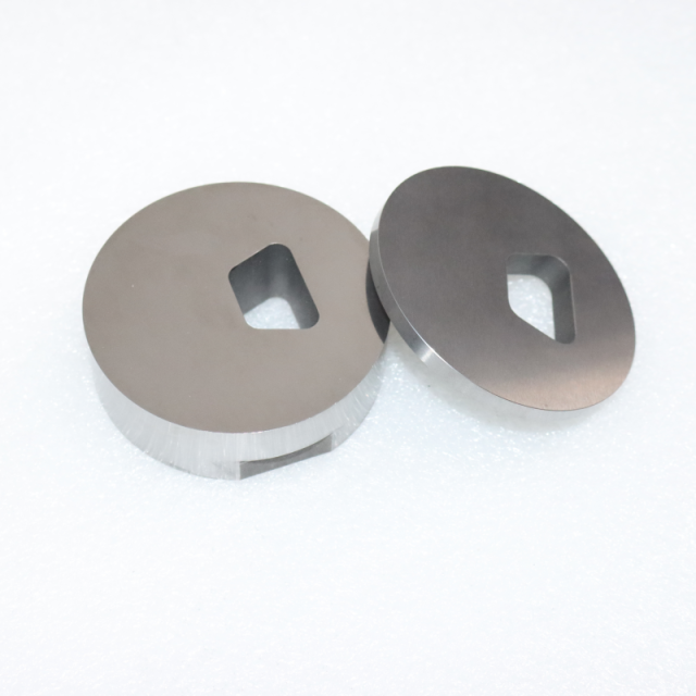 Polysilicon Manufacturing Photovoltaic Solar Tungsten Carbide Alloy Hard Metal Plate Valve Pan Valve Component