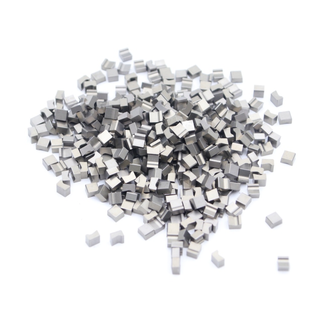 Tungsten Carbide Saw Tips for Woodworking,Metal, Plastics, and Composites Cutting