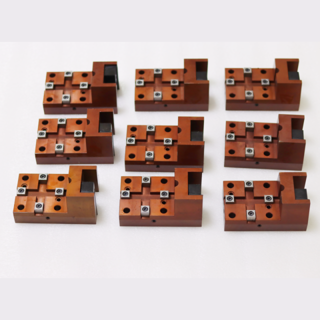 Factory Direct Sale BMT40/BMT45/BMT55/BMT65/BMT75 End Face Fixed Tool Holder For CNC Lathe Turret Holder