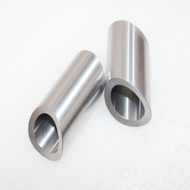 China Factory Yn8 Non-Magnetic Polished Tungsten Carbide Sleeves for Sealing Valves of Oil Pumps