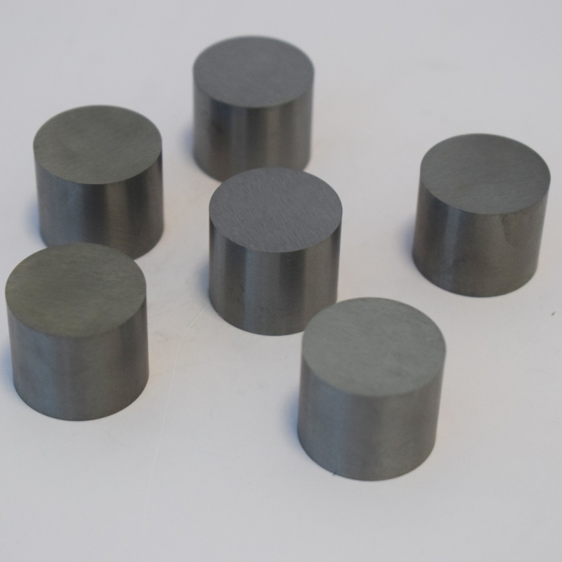 China factoryTungsten Carbide Composite Rods 100% Raw Materials Polished Central Coolant Hole Large Blank Tungsten Carbide Blanks Carbide Rods YG6 / YG8