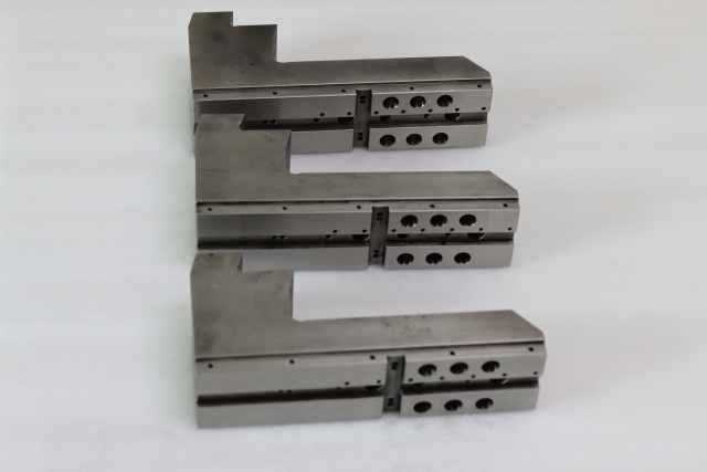 Hard Alloy customized CNC 3/4/5 axis for Mechanical Engineering Manufacturing Industry