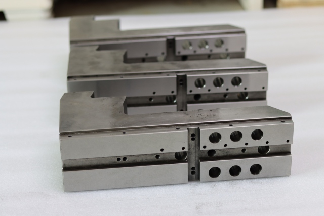 Hard Alloy customized CNC 3/4/5 axis for Mechanical Engineering Manufacturing Industry