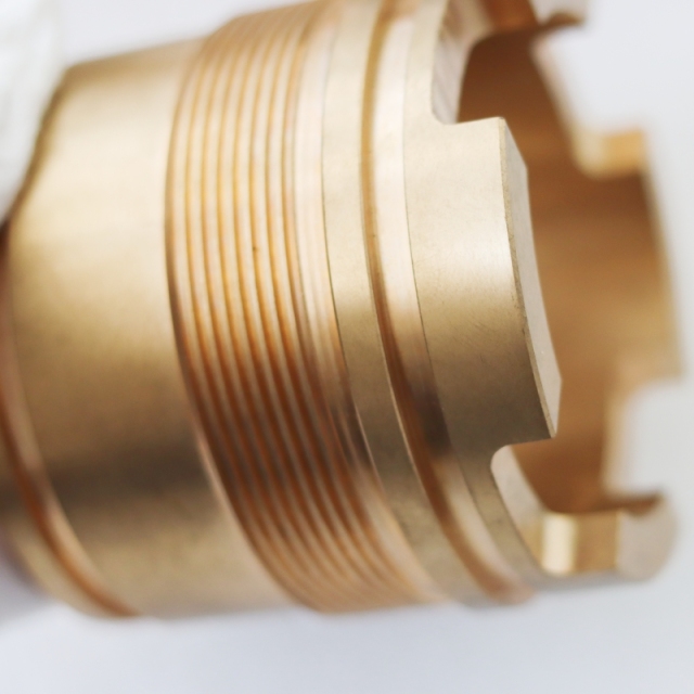 China Factory OEM Precision Aluminium Zinc Stainless Steel Brass CNC Milling Machining / Machined/ Machinery / Metal Stamping /Die Casting /Turning Parts