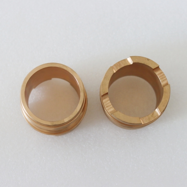 China Factory OEM Precision Aluminium Zinc Stainless Steel Brass CNC Milling Machining / Machined/ Machinery / Metal Stamping /Die Casting /Turning Parts