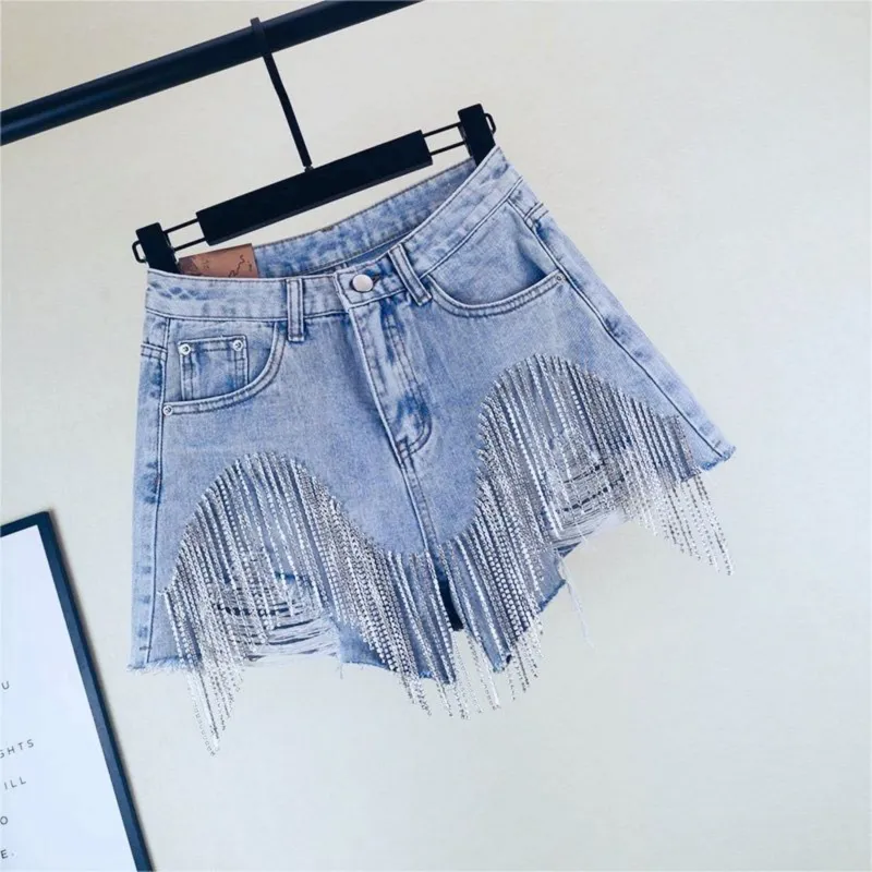 Womens Mid-High Waisted Denim Shorts Summer Ripped Diamond Tassels Frayed Raw Cut Hem Stretchy Casual Jean Shorts With Pockets(Standard and Plus,M)