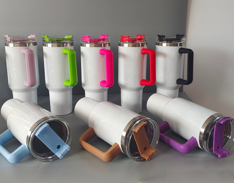 China RTS 40oz Sublimation Mug with Colored Handle Free Shipping (12pcs/25pcs)
