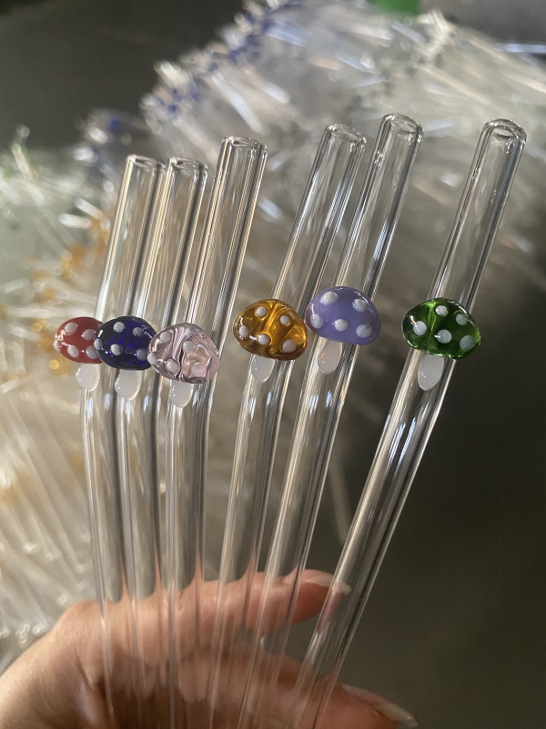 China RTS 7.8inch (20cm) Glass Straw with Carton Characters Free Shipping (50pcs/100pcs/200pcs)
