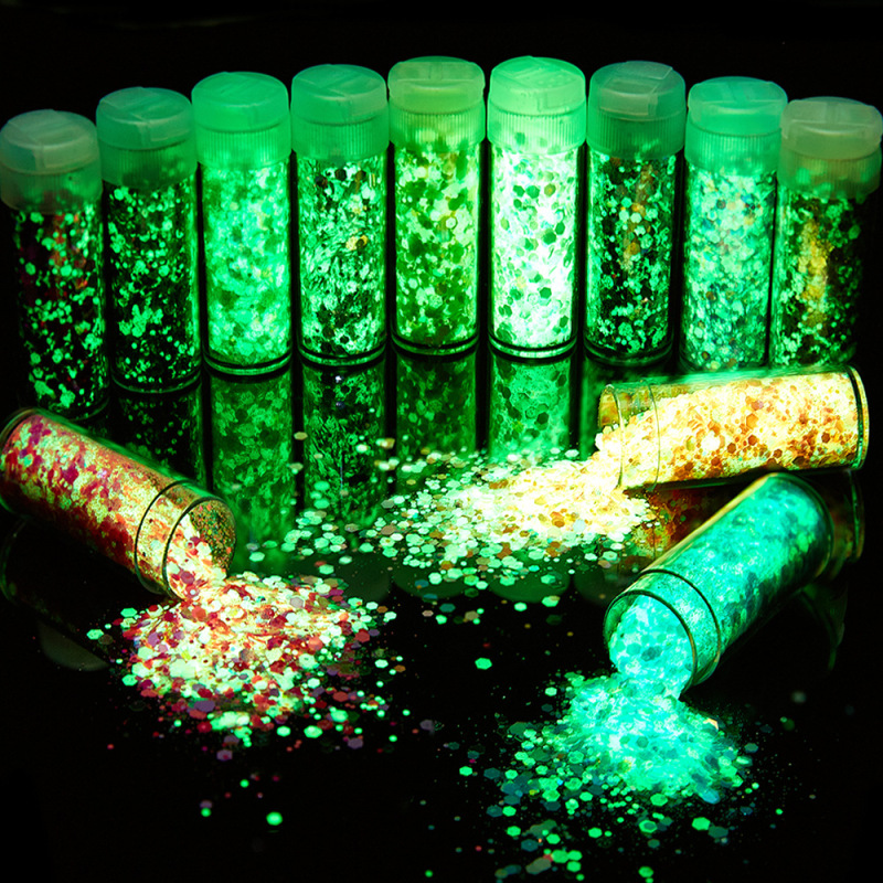 China RTS Glow in Dark Chuky Glitter for Halloween Free Shipping (25PCS/50PCS)