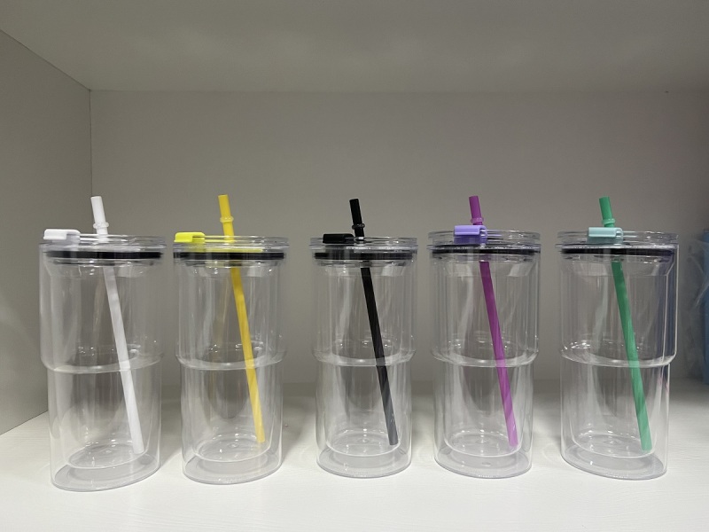 New China RTS 16oz Acrylic Snowglobe Tumbler Double Wall Plastic Cups Predrilled with Holes and Plugs (25PCS)