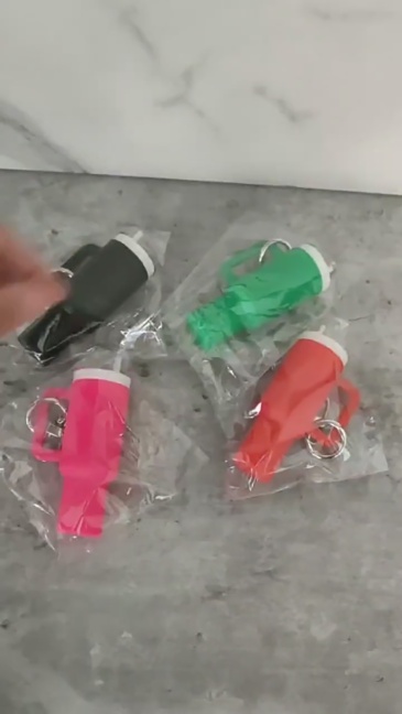 NEW RTS Mini Tumblers Keychains lipstick Holder Tumbler Decoration Charm Free Shipping (30pcs/60pcs)