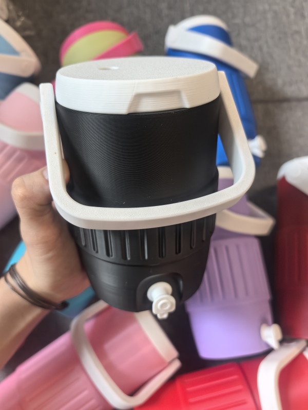 New China RTS 12oz/16oz 3d Printed Sideline Can Cooler Holder  Dispenser Portable Retro Mini Insulated Can Cooler With Spout Free Shipping (25PCS)