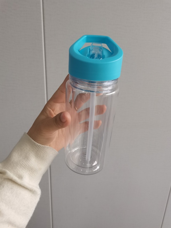 China Pre-order 10oz Double Walled Plastic Kids Cups Free Shipping (with hole and plugs) (50PCS)