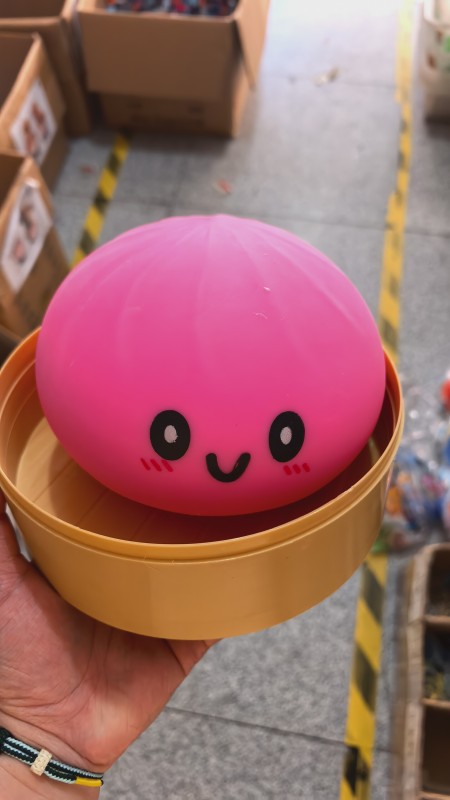 Hot Selling 15cm Giant Dumplings Squishy Squeeze Toy Gift Free Shipping (8pcs/12pcs)