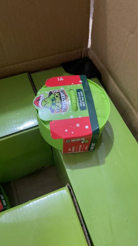 Hot Selling Grinch  Dumplings with Mystery Box Squishy Squeeze Toy Gift for Christmas Comes with Gift Box Free Shipping (20pcs/40pcs)