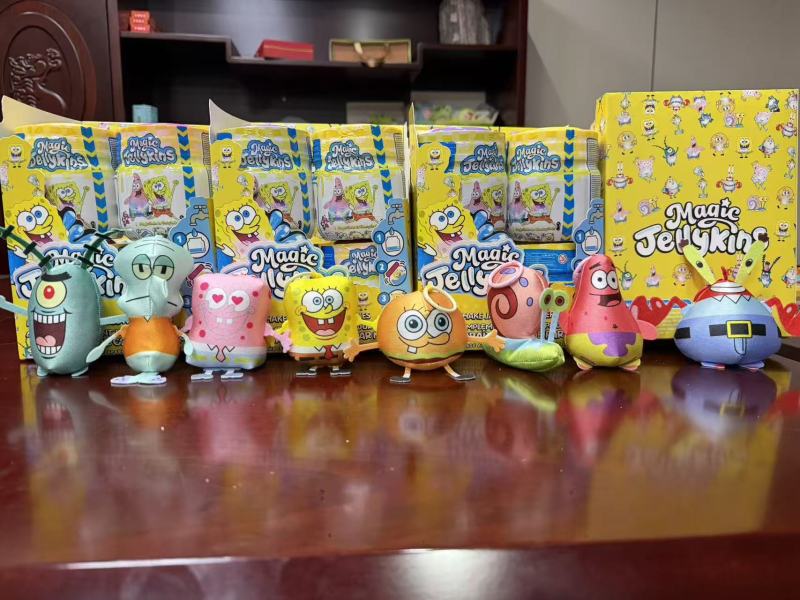 New Toy Magic Shaker Can Gift Mystery Box Cartoon Characters Kids Toy Gift Free Shipping
