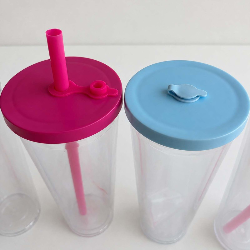 NEW USA Warehouse 24oz Plastic Snow Globe Tumbler with Pre Drilled Hole Bottle Double Walled Plastic Cups with Colorful Tops Free Shipping (20PCS)