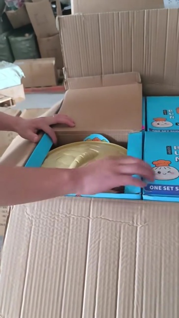 15cm 25cm Jumbo Dumplings with Mystery Box Steamer Basket Giant Dumplings Squeeze Squishy Toy Free Shipping (8pcs)