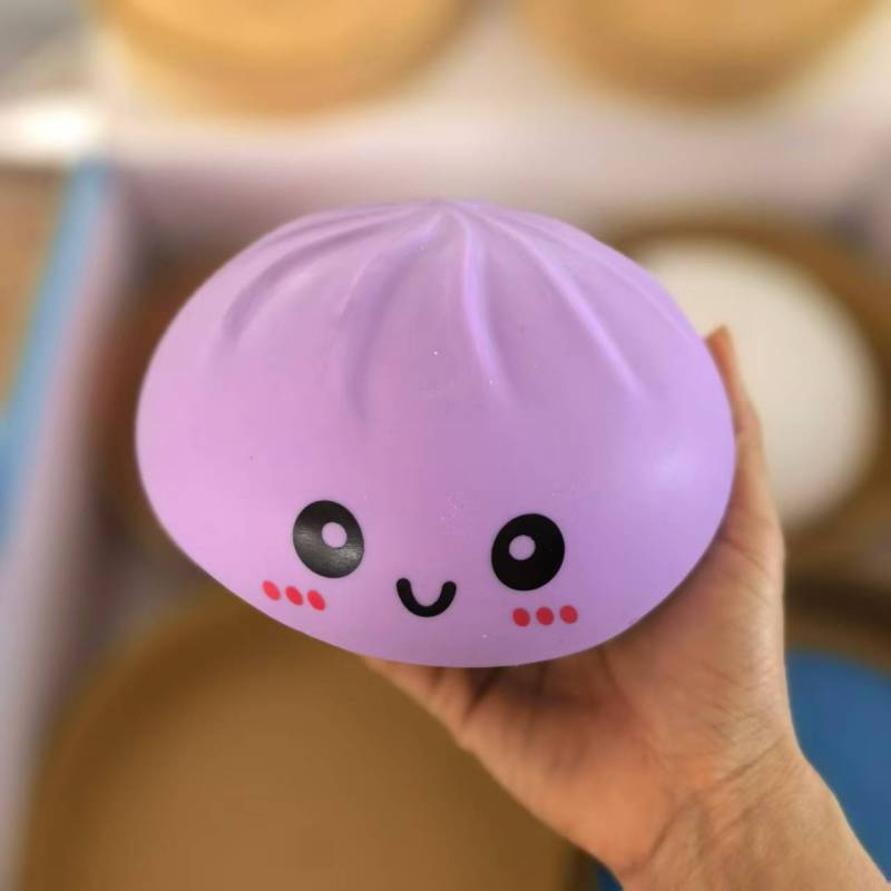 15cm 25cm Jumbo Dumplings with Mystery Box Steamer Basket Giant Dumplings Squeeze Squishy Toy Free Shipping (8pcs)