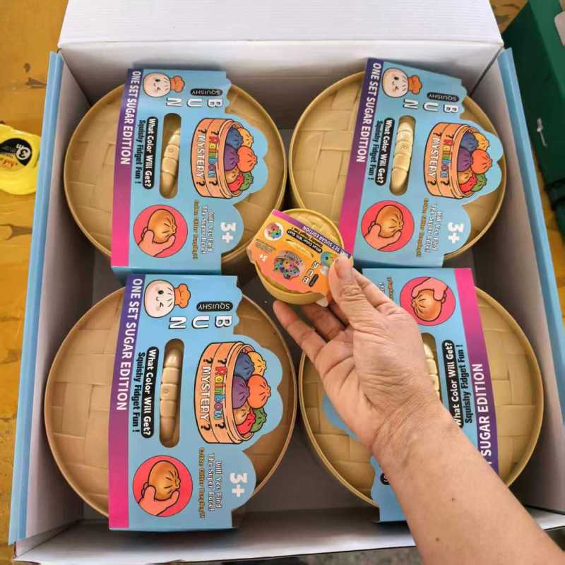 15cm 25cm Jumbo Dumplings with Mystery Box Steamer Basket Giant Dumplings Squeeze Squishy Toy Free Shipping (8pcs)