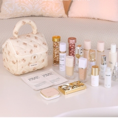 JUSTOP New Large Capacity Fashion Makeup Bags Cute Cartoon Small House Travel Storage Toiletry Bags with Zipper