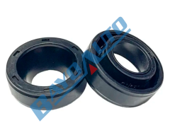 OIL SEAL  L200 06=> CR