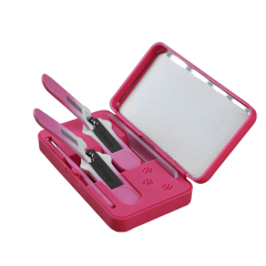dimoedge Pink 4-Piece Nail Clipper Set – Manicure Kit with Case, Nail Clipper, Cuticle Nipper, File & Ear Pick