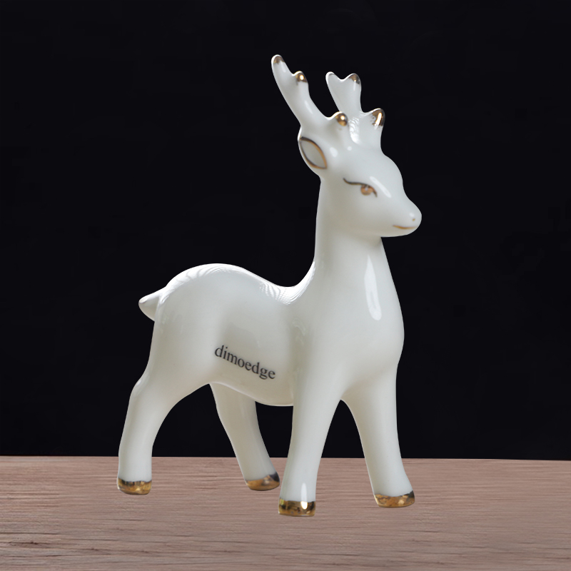 White Ceramic Deer Figurine – 9.5x12cm, Minimalist Home Bar & Desk Decor