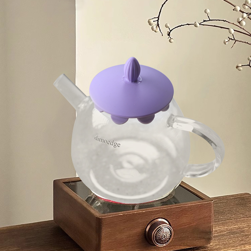 Heat-Resistant Borosilicate Glass Water Pitcher with Food-Grade PP Lid for Home Use